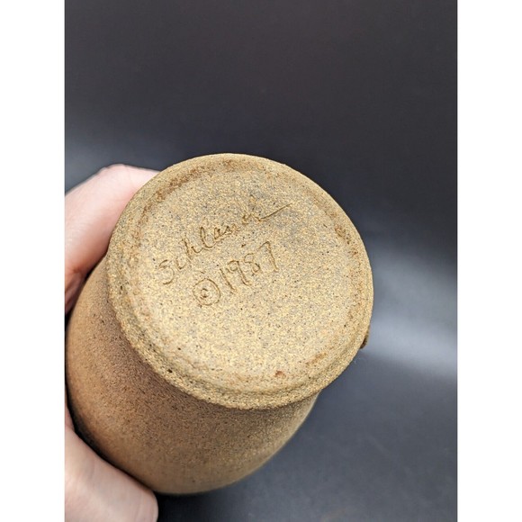 Vintage 1990 Schlauch Studio Pottery Mouse Grated Cheese Shaker or Vase 6" - Picture 9 of 15